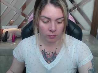 PAULASMALLTITS