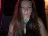 Opzoek naar wat spanning en ben je wat nieuwsgieirig naar deze ondeugende jonge milf? Hebben mijn looks je nieuwsgierig gemaakt of was het stiekem dat gespierde kontje?
Mijn lange haren of me heldere blauwe ogen?Laten we heerlijk samen kletsen en vertel mij jou fantasie, bij mij kun je alles zeggen! Het blijft ons geheimpje!Wie weet loopt de spanning zo hoog op dat we samen een heerlijk avontuurtje beleven en intens genieten.. Ik wacht op je.. Liefs