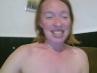FEMME FRANCAISE TRES CHAUDE BISEXUELLE ET TRES COQUINE