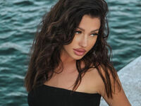 cam slut chat AlisaDiLaurentis