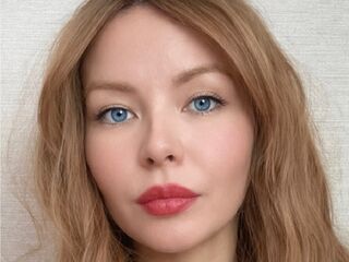 beautiful webcam girl AnnaAnechka