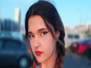 camwhore masturbating IvelisseConsuelo