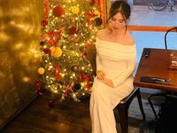 fingering webcamgirl LiahCarson