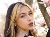 camgirl showing tits MeganLewit