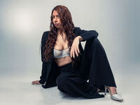 masturbating cam girl RosalineBelmont