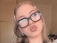 jasmin nude chatroom SaraBaier