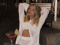 hot cam girl SashaHardys