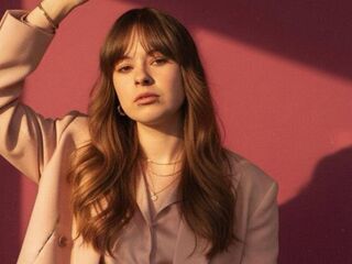 jasmin nude chatroom TerinaLairmore