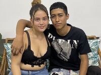 camgirl blowjob livesex EmiAndLuis