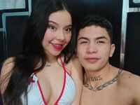couple webcam naked JustinAndMia