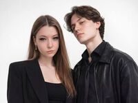 fucking cam couple sexshow LeoAndMira