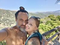 hot couple cam photo MiriamMartin