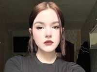naked girl with webcam masturbating with dildo AliceRobinsen