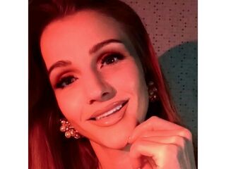 camwhore masturbating with dildo Alimka