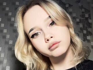 adultcam photo AlmaLonabaugh