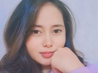 girl chatroom AlmariWilliams