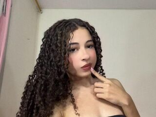 fingering webcamgirl picture AmandaFerri