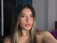 beautiful camgirl AmberBedoya