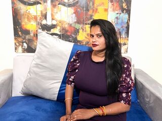 chat show AnnaRevolt