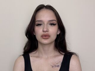 hot cam whore BambiCleaveland