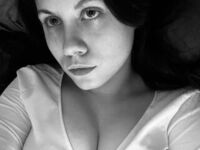 masturbating girl BelaWink