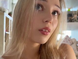 webcam striptease show BernieceFrisch