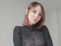 camslut topless CarmenRogue