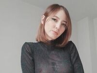 camwhore spreading pussy CarmenRussell