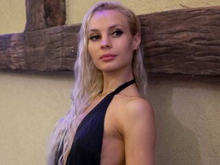 closeup web cam CathiGetsinger