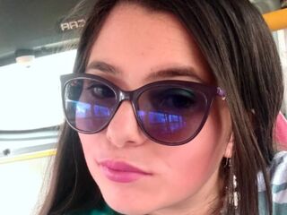 naked cam CelesteLemman