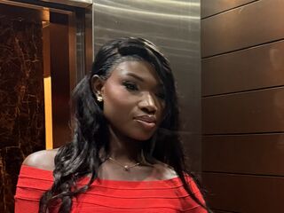 girl topless chat ChannelVoss