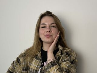 camporn CherlyMarkes
