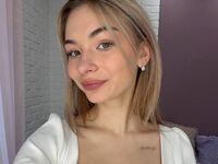 camgirl fingering wet pussy CindyRud
