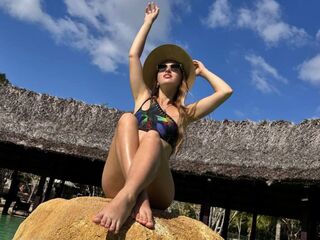 topless girl ClarettaPittmann