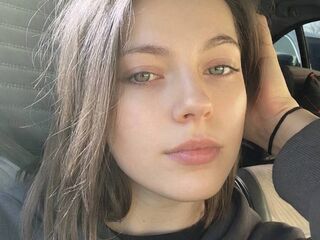 naked girl with webcam ClarettaZinno