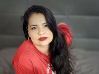 camslut masturbating DanikaDaniels