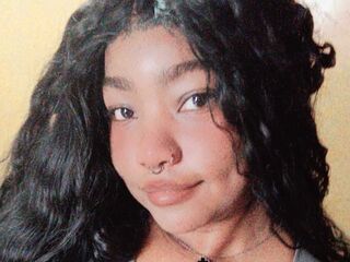 beautiful girl cam DannaMirror