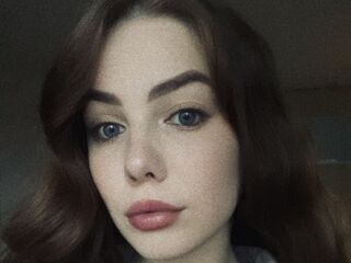 camslut topless DanyelMuegge
