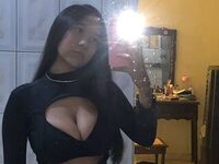 camslut fingering wet pussy DebbieHill