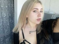 girl sexcam DinahSalimas