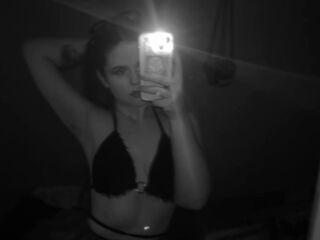 chat room sex webcam show DoloresHuesing