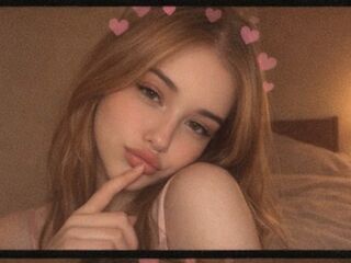 free webcam video ElaraWinslow