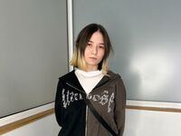 free liveshow ElletteCast