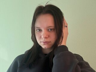 cam girl masturbating with dildo ElmiraSegala