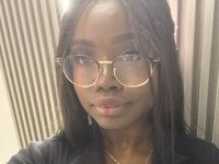 naughty camgirl EmelyDebbi