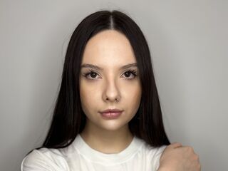 naked girl with webcam masturbating with sextoy EmikoTriana