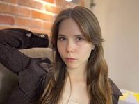 fingering webcam girl EmiliDen
