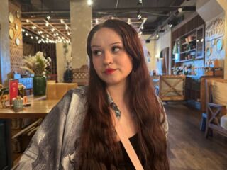 naughty camgirl masturbating EmilyGreek