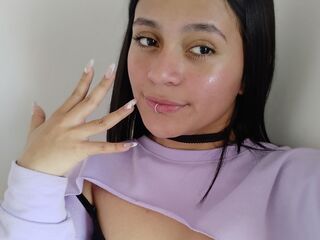 fingering girl cam picture EmilynGrifs