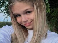 nude camgirl photo EricaVon